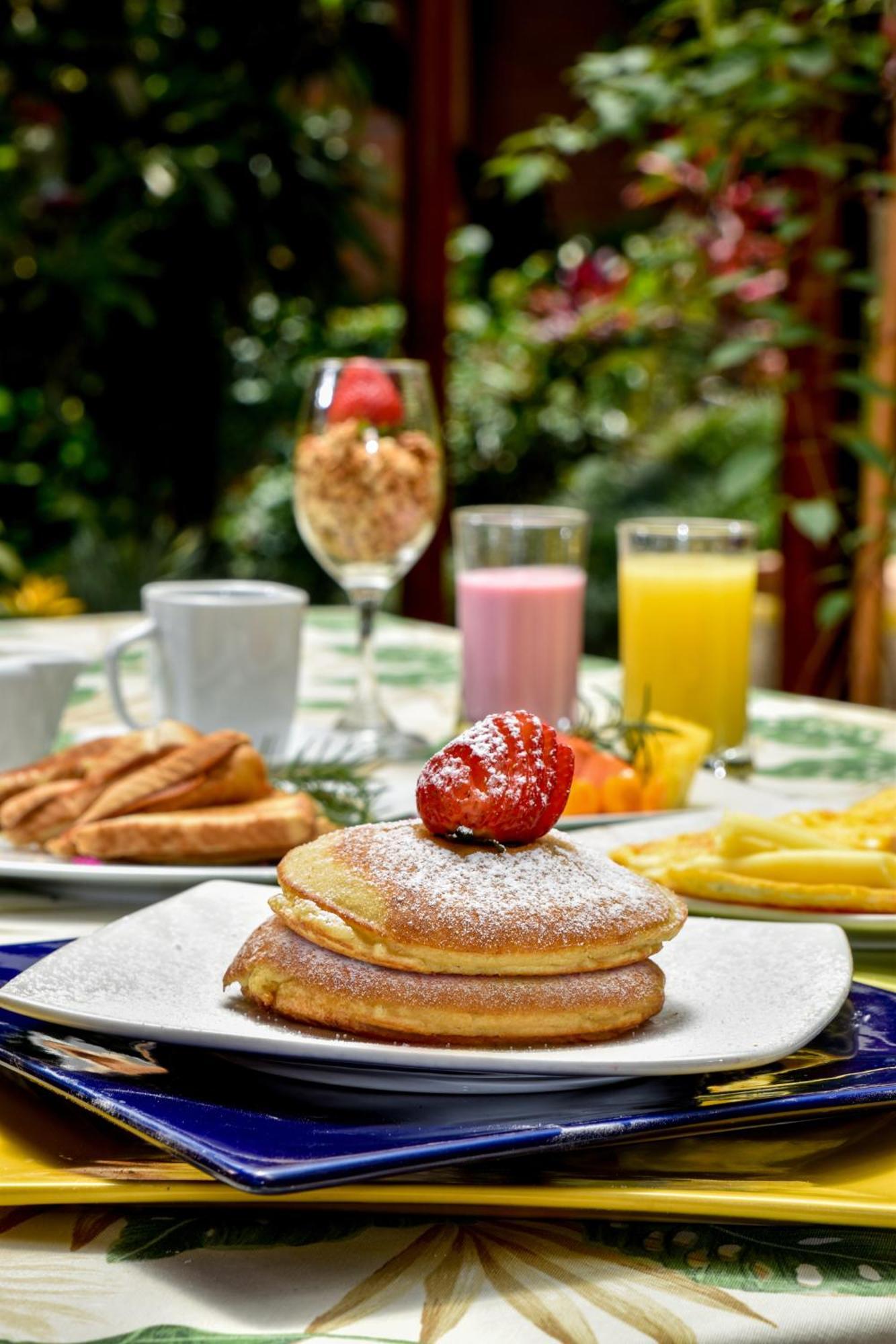 La Campana Hotel Boutique Medellín Eksteriør billede
